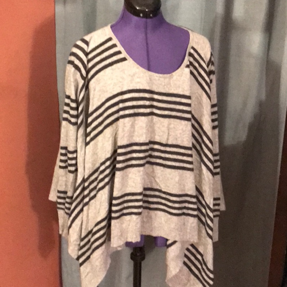 Patricia Milano gray /black  stripe sweater
